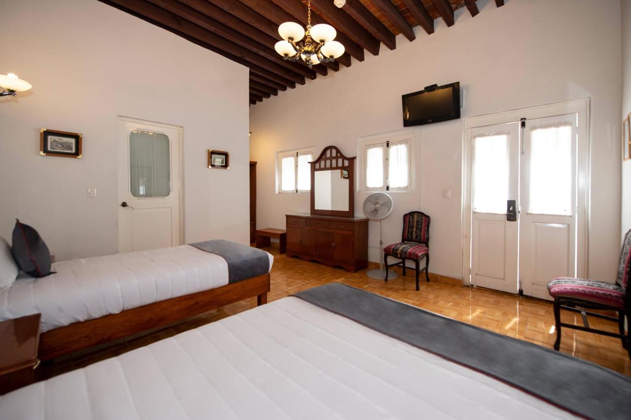 Senorial Hotel 3*
